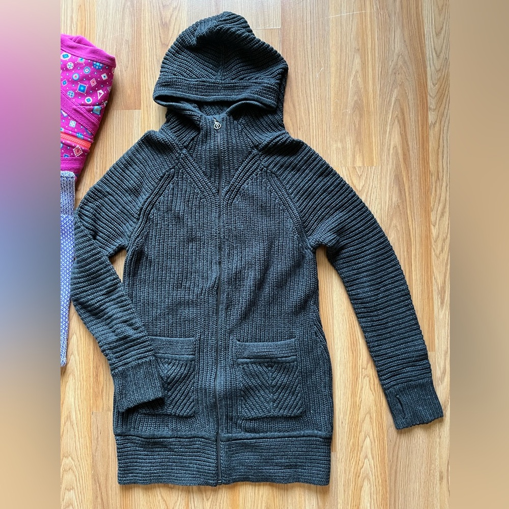 Lululemon -Ivivva Sweater Jacket youth Sz 14